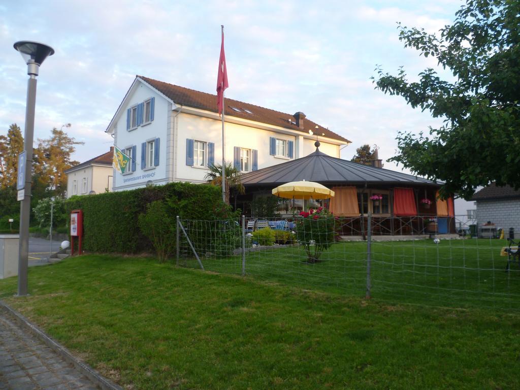 غوتنغن Hotel Speiserestaurant Bahnhof المظهر الخارجي الصورة